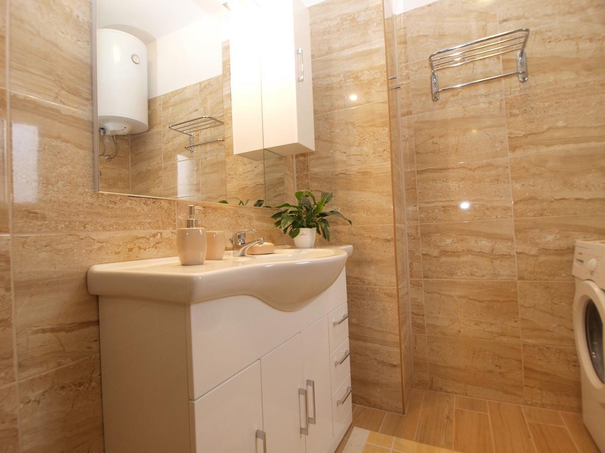 Apartment Luciano 1540 Póla Kültér fotó