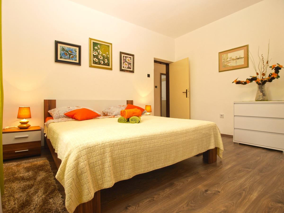 Apartment Luciano 1540 Póla Kültér fotó