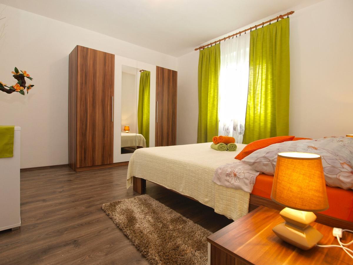 Apartment Luciano 1540 Póla Kültér fotó