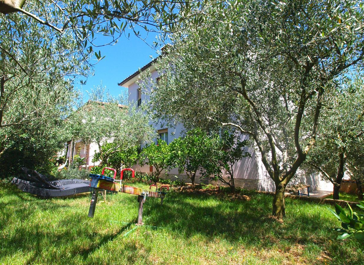 Apartment Luciano 1540 Póla Kültér fotó